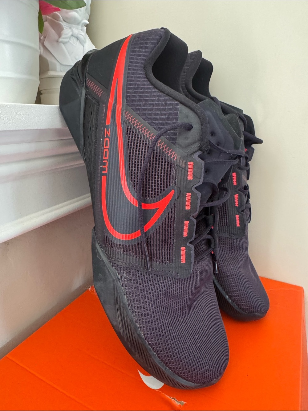 Nike Zoom Macon 2 Black and Red Running Shoes